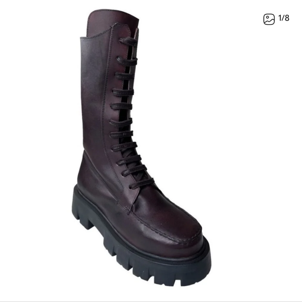 Epic FREE PEOPLE Lug Sole Platform Lace Up Boots